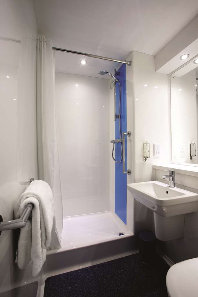 Travelodge Lutterworth 레스터 객실 사진